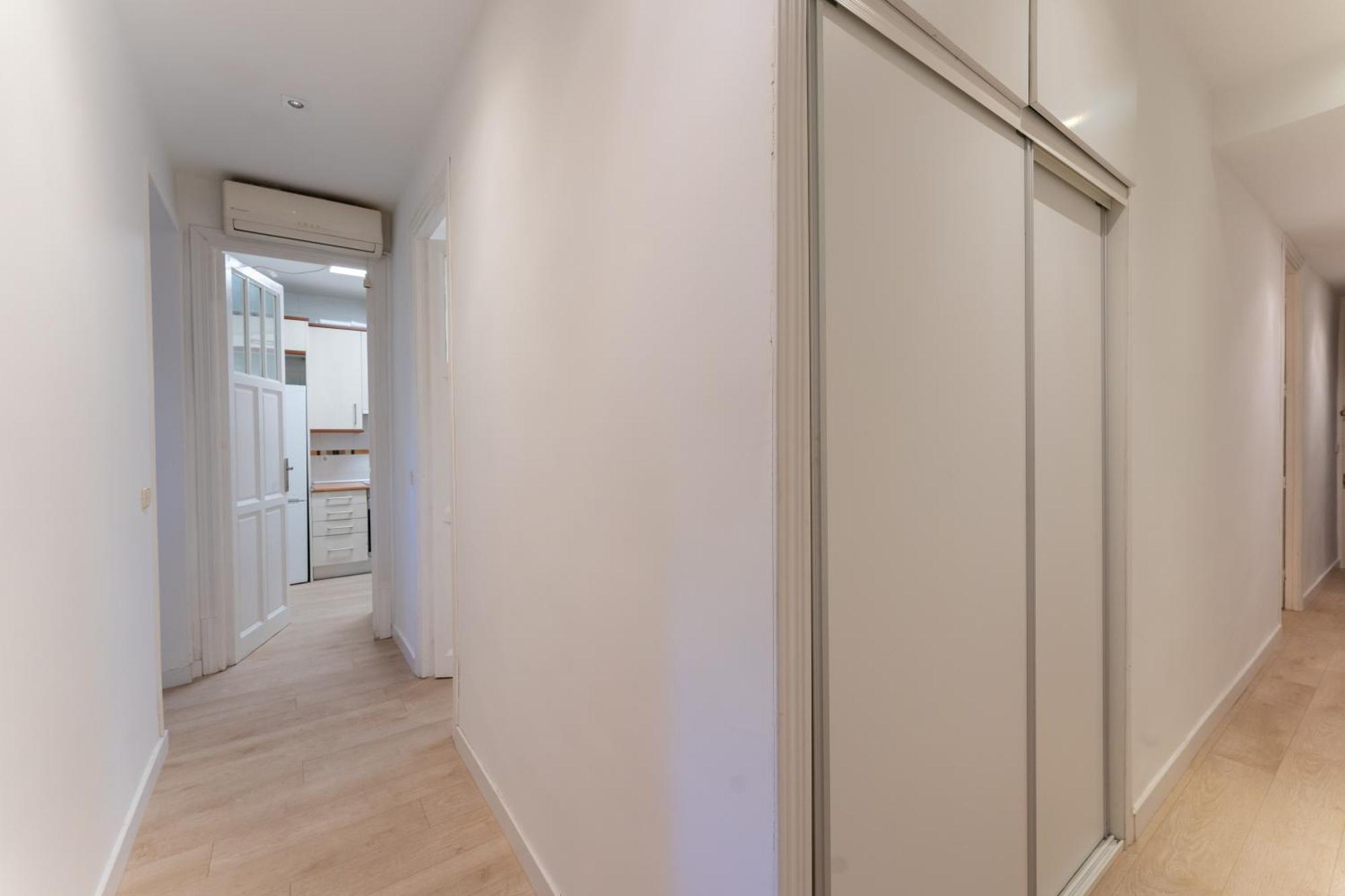 Luxe Apartment In Chamberi Chic Madri Exterior foto