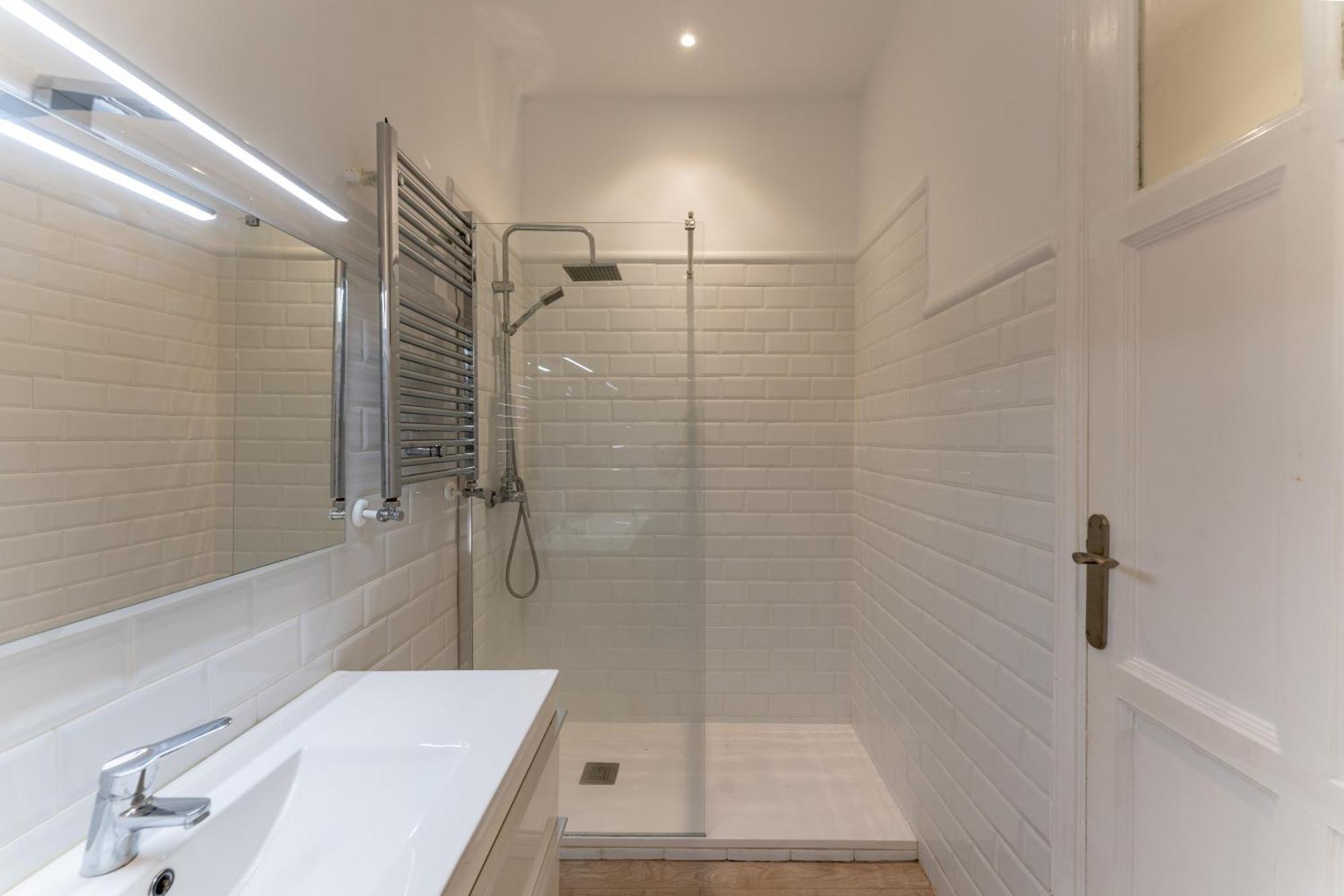 Luxe Apartment In Chamberi Chic Madri Exterior foto